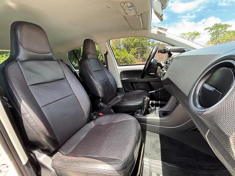 Volkswagen up! move 1.0 TSI Total Flex 12V 5p 2019