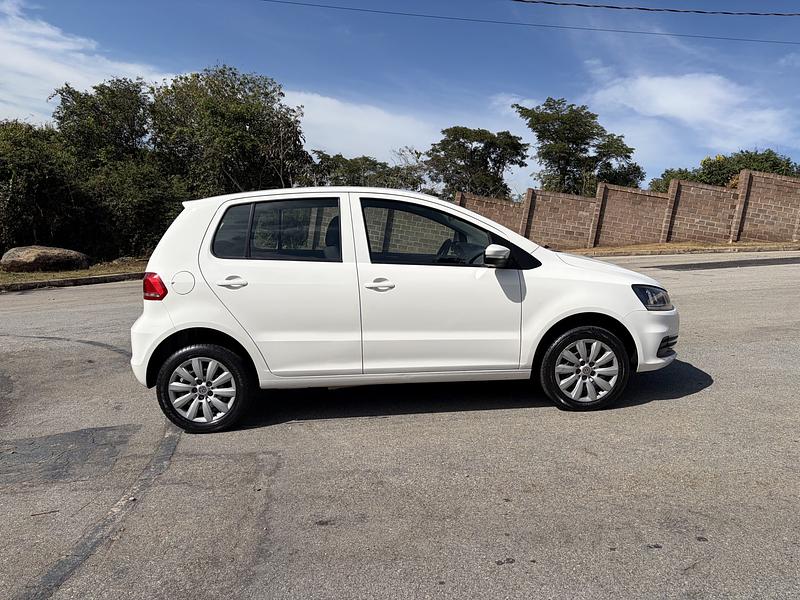 Volkswagen Fox Trendline 1.6 Flex 8V 5p 2017