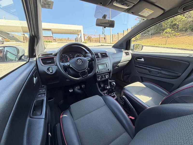 Volkswagen Fox Rock in Rio 1.6 Mi Total Flex 8V 5p 2016