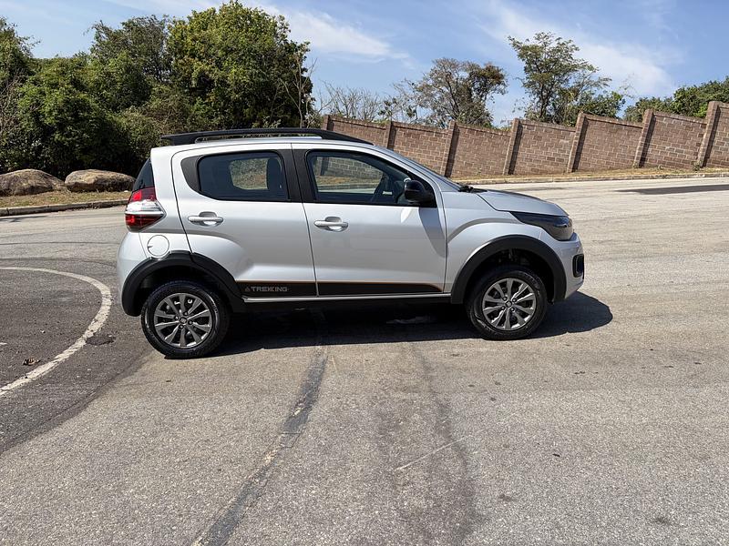 Fiat MOBI TREKKING 1.0 Flex 5p. 2024
