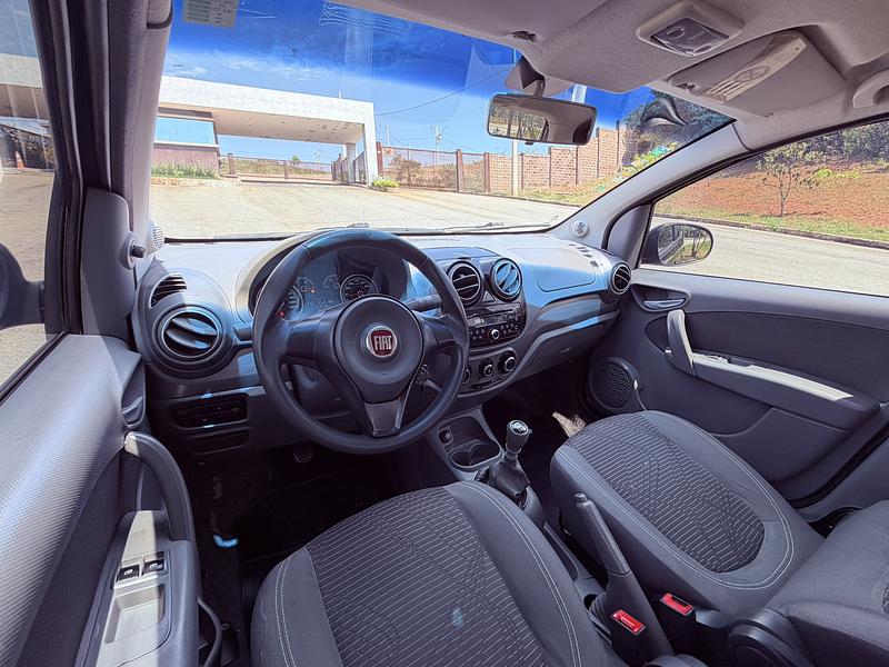 Fiat Palio ATTRACTIVE 1.0 EVO Fire Flex 8v 5p 2015