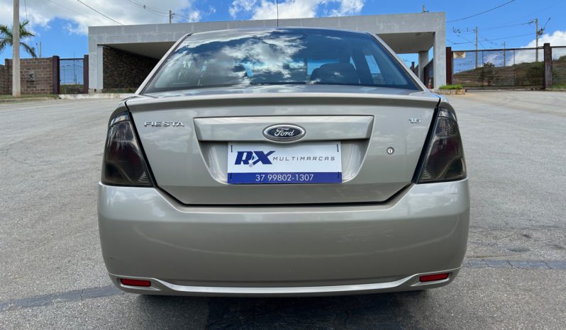 Ford Fiesta Sedan 1.6 flex full