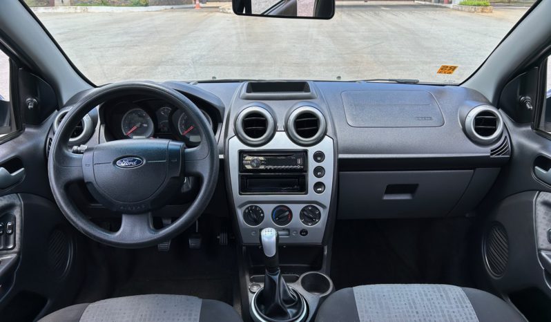 Ford Fiesta Sedan 1.6 flex full