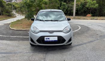 Ford Fiesta 1.6 Sedan full