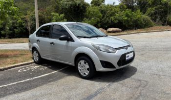 Ford Fiesta 1.6 Sedan full
