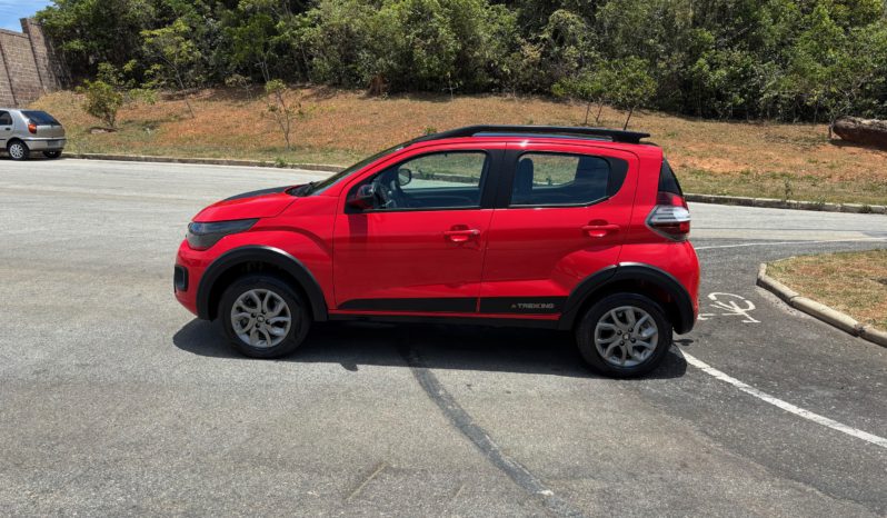 Fiat Mobi Trekking full