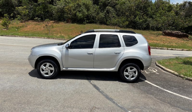 Renault Duster Dynamique 1.6 full
