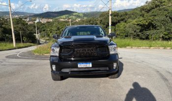 Ram Classic Laramie Night Edition 5.7 4×4 full