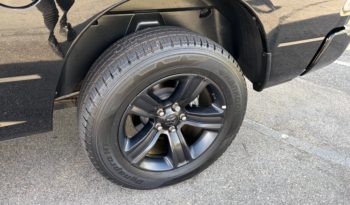 Ram Classic Laramie Night Edition 5.7 4×4 full