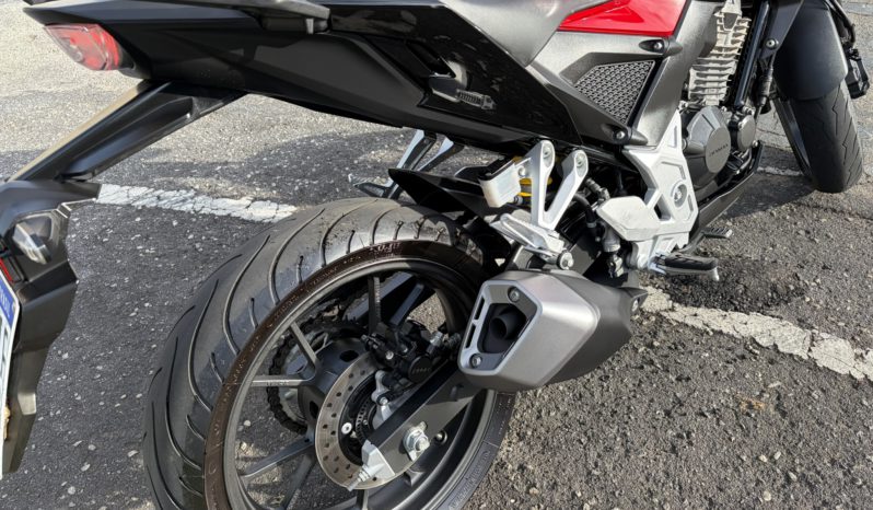 Honda CB 300F Twister ABS full