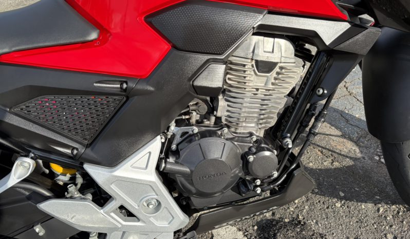Honda CB 300F Twister ABS full