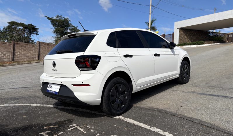 Volkswagen Polo Track 1.0 full