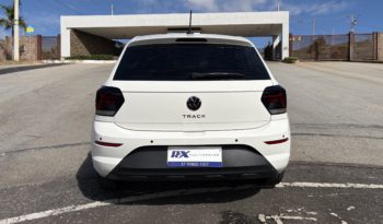 Volkswagen Polo Track 1.0 full