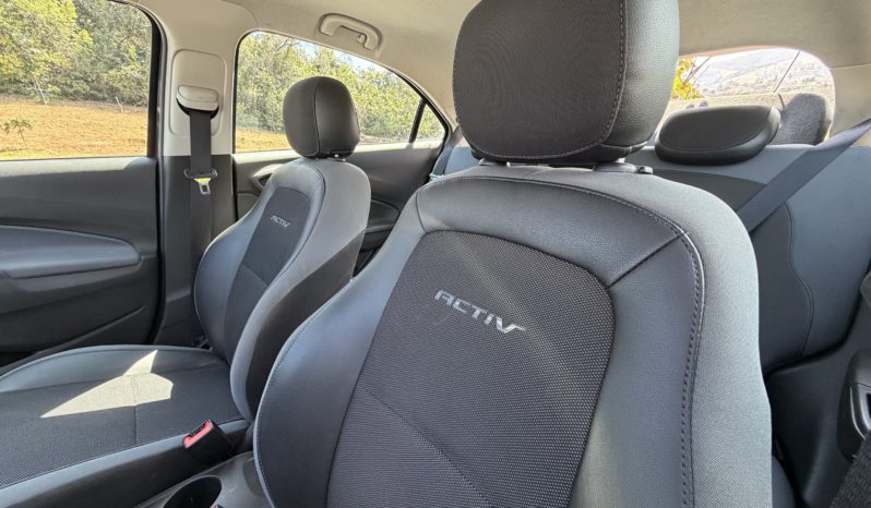 Chevrolet Onix Active 1.4 full
