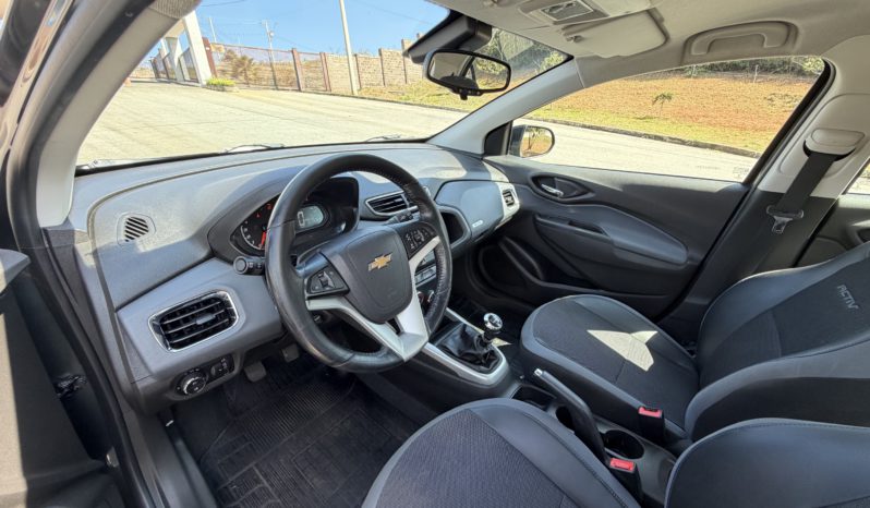 Chevrolet Onix Active 1.4 full